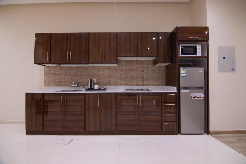 Room image 4